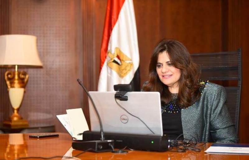 وزيرة الهجرة: الرئيس السيسى يولى اهتماما كبيرا بالمصريين فى الخارج
