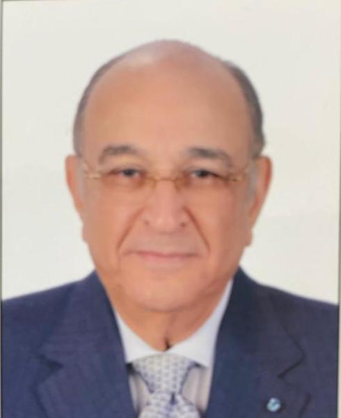وزير الصحة يكلف «الدكتور سميح عامر» للعمل مستشارا للوزير في ملف السياحة الصحية