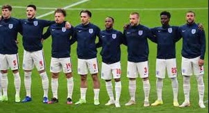 إنجلترا وفرنسا.. الأسود الثلاثة يسعي لفك عقدة الخروج أمام منتخبات أوروبا