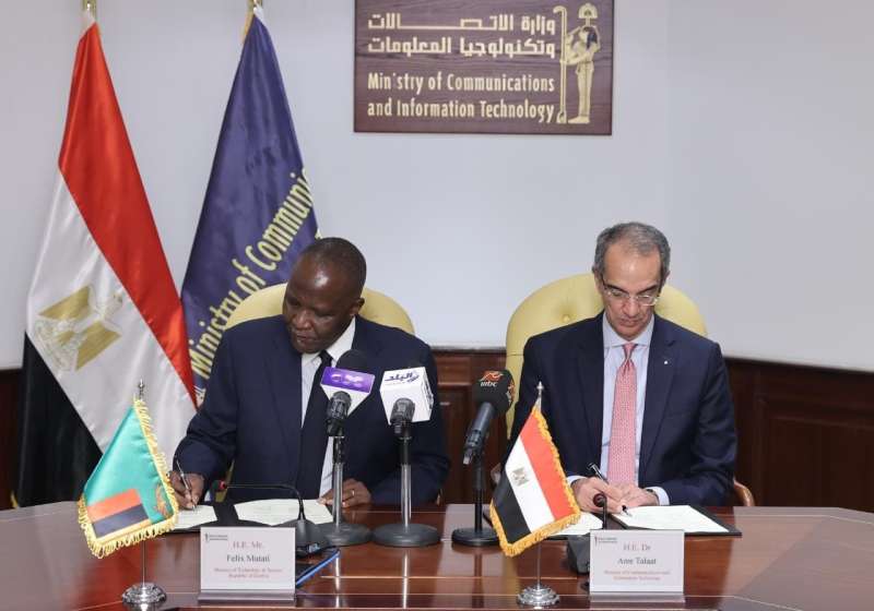 توقيع مذكرة تفاهم بين مصر وزامبيا لتعزيز التعاون فى مجالات الاتصالات وتكنولوجيا