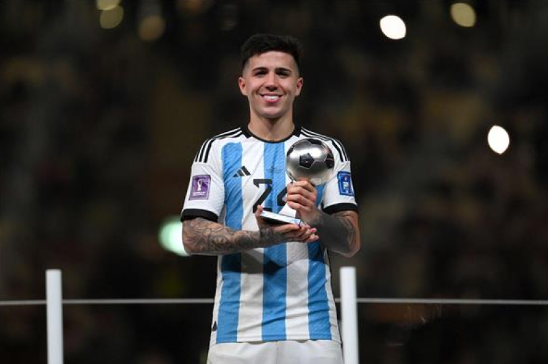 جوائز مونديال قطر.. فيرنانديز أفضل لاعب شاب في كأس العالم 2022