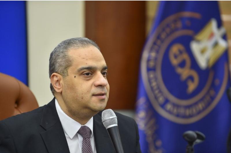 رئيس هيئة الدواء المصرية يلتقي نائب وزير الصحة الكوبي