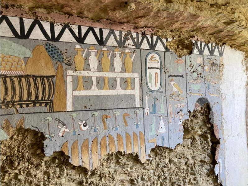أسرار الأبواب الوهمية على مقبرة مسي بسقارة في الكشف الأثري الأخير