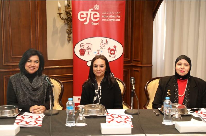 الدكتورة مايا مرسي تشارك في ملتقى التوظيف الذي تقيمه مؤسسة التعليم من أجل التوظيف
