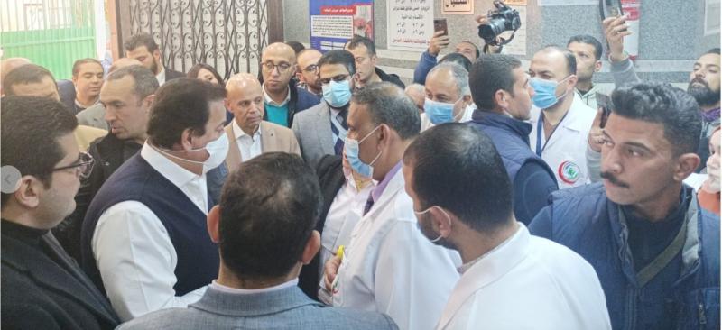 وزير الصحة يتفقد تطوير مستشفى فاقوس المركزي والطواريء بتكلفة ٢٨ مليون جنيه خلال زيارته للشرقية