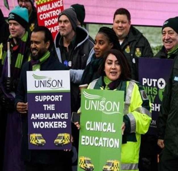 أكبر إضراب في مجال الرعاية الصحية في بريطانيا على الإطلاق للمطالبة بتحسين الأجور