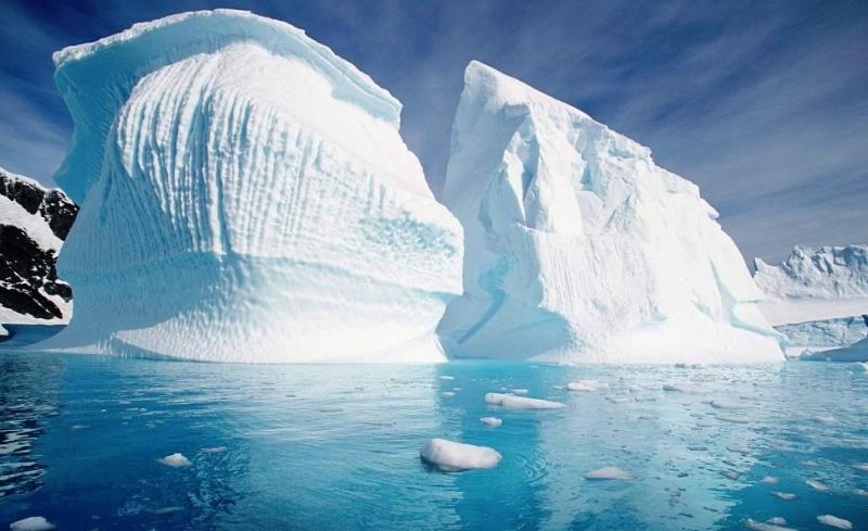 العلماء الروس يحاولون اكتشاف سبب الاحتباس الحرارى بالجليد القديم فى القطب الجنوبى