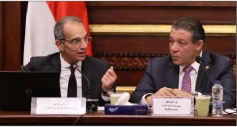 وزير الاتصالات: نحرص على تمكين المصريين بالخارج من الحصول على الخدمات الحكومية بشكل رقمى