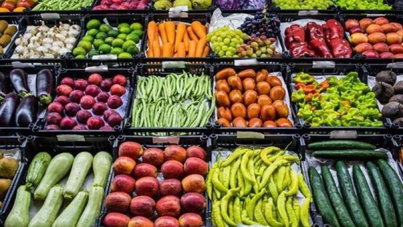 تفاصيل ..ارتفاع اسعار الخضروات والفاكهة بالأسواق مع اقتراب شهر رمضان الكريم