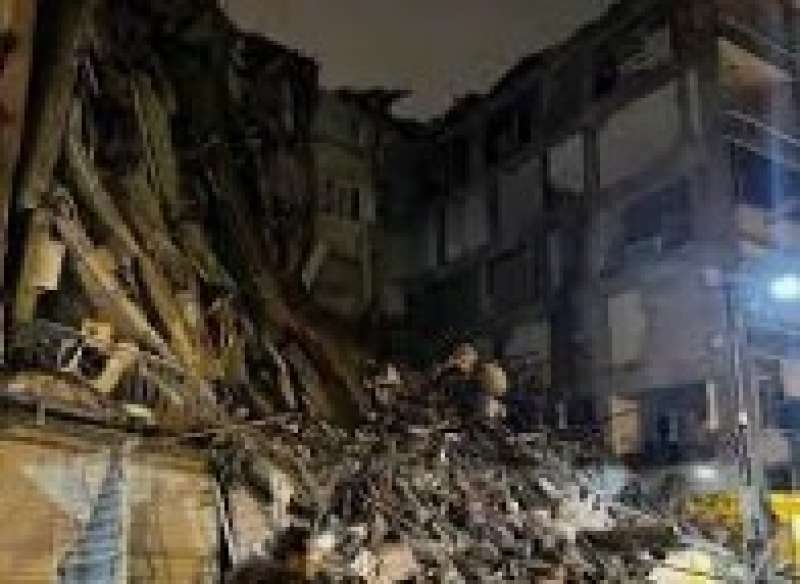 وصول عدد ارتفاع ضحايا الزلزال إلى 538 وفاة و1353 إصابة