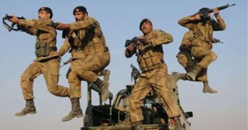 الجيش الباكستانى يعلن مقتل 12 مسلحا فى تبادل لإطلاق النار على حدود أفغانستان
