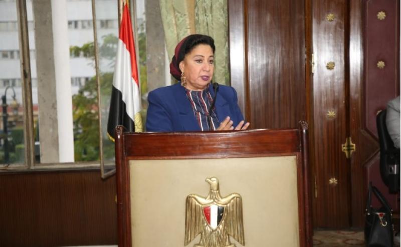 الدكتورة ليلى أبوإسماعيل عضو مجلس النواب