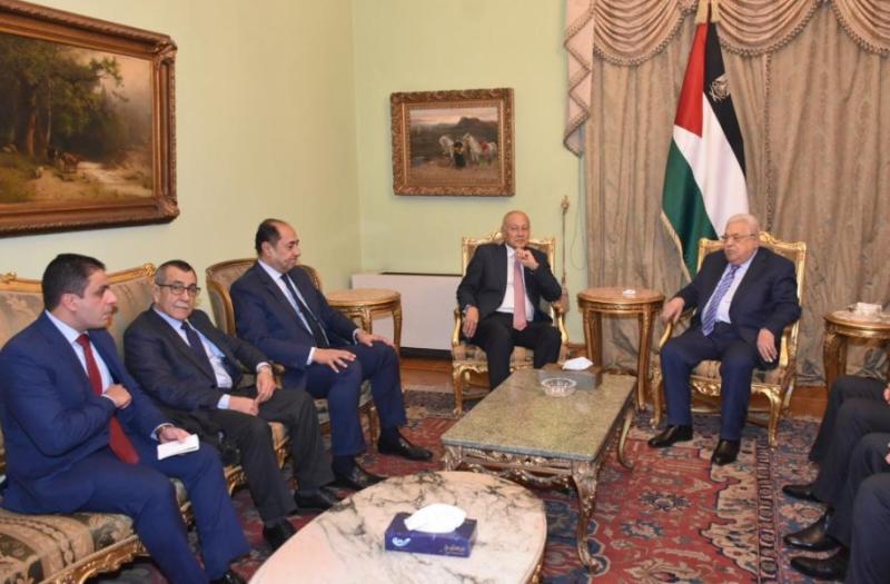 الرئيس الفلسطيني يستقبل أبو الغيط ويتناولان اللمسات الأخيرة لمؤتمر القدس (صور)