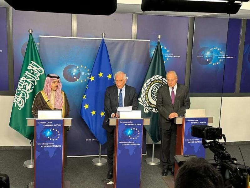 أبو الغيط يُشارك في اجتماع مع السعودية والاتحاد الأوروبي لإحياء جهود السلام (صور)