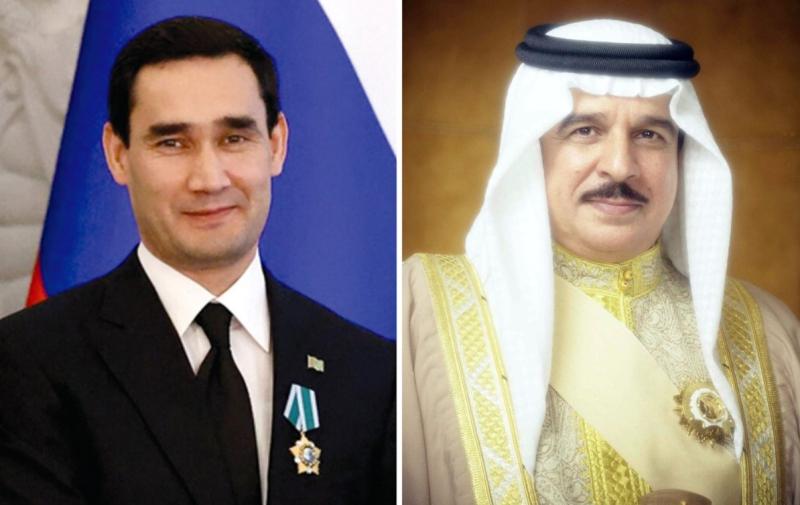 الملك حمد بن عيسى ورئيس تركمانستان وسام الشيخ عيسى