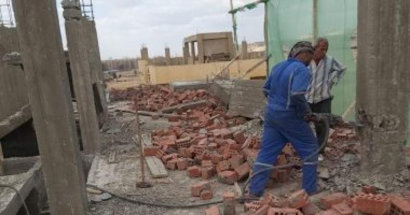 لجنة التصالح على مخالفات البناء تجري معاينات ميدانية للمباني المخالفة في مرسى مطروح