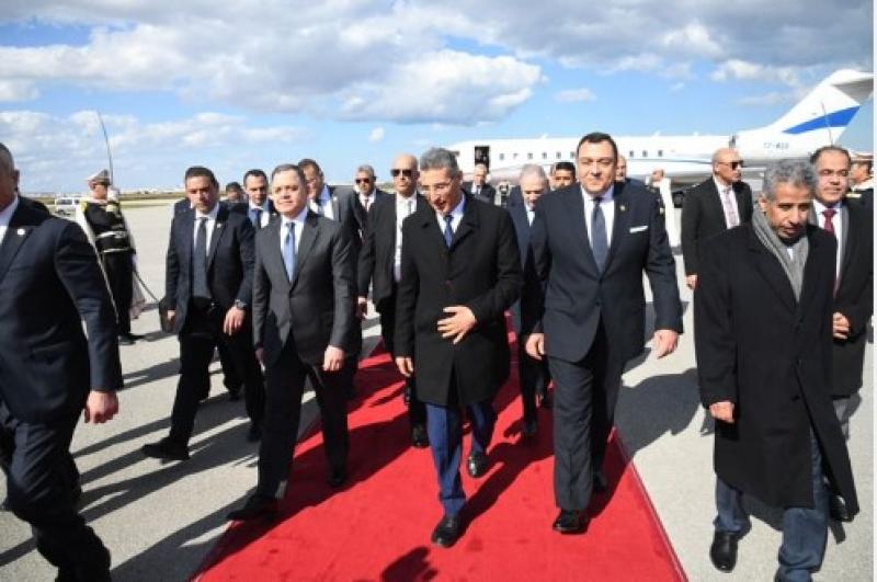وزير الداخلية يزور تونس