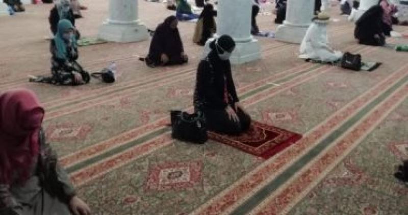 دار الإفتاء: يجب على المرأة مراعاة الضوابط الشرعية عند خروجها للصلاة فى المسجد