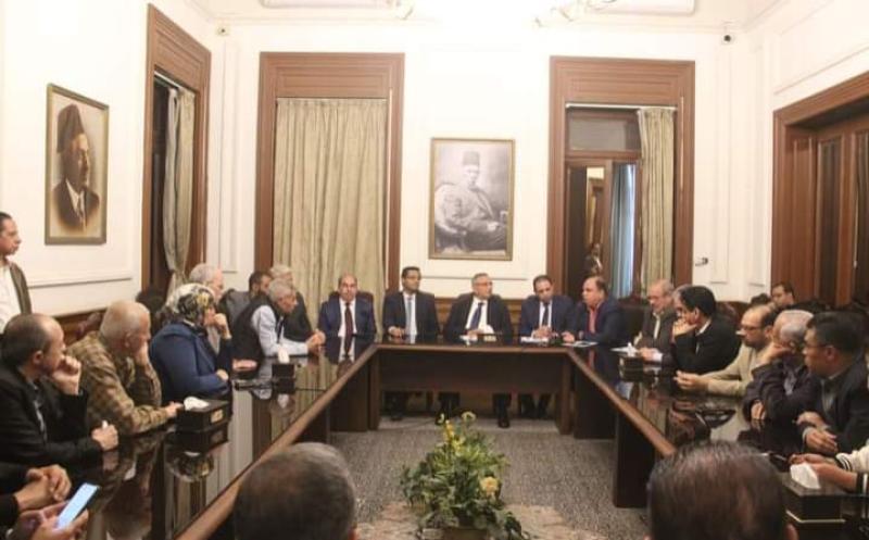 رئيس الوفد يستضيف نقيب الصحفيين وأعضاء المجلس  لانهاء أزمة مكافأة نهاية الخدمة