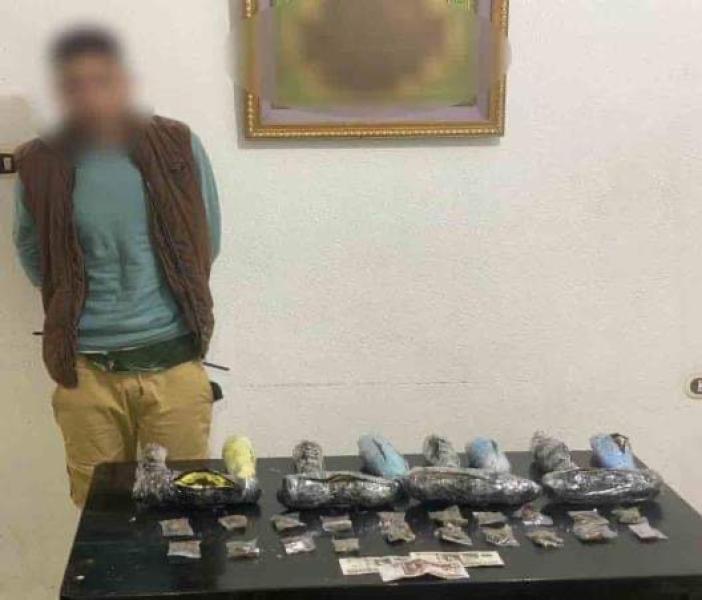 الداخلية تضبط حشيش وهيدرو بحوزة عناصر إجرامية في الإسكندرية وشمال سيناء
