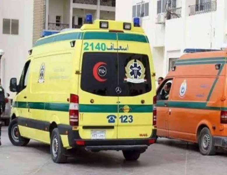 مصرع وإصابة 6 أشخاص في حادث تصادم بين سيارتين نقل بمقطورتين بـ المنيا