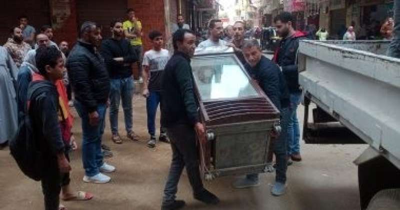 محافظة الجيزة تشن حملة مكبرة لرفع إشغالات المحال بحي الطالبية