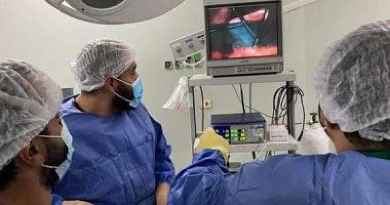 فريق طبي بمستشفي قنا العام ينجح في إجراء حالة ناسور شرياني وريدي بالمخ لأول مرة