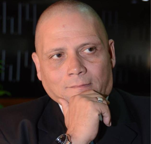 بوابة الدولة الاخبارية  تنعى فارس الصحافة المصرية  الكاتب الصحفى هشام جاد