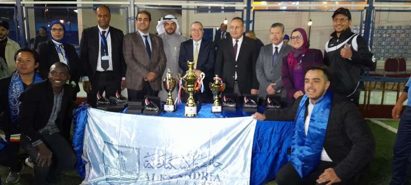جامعة الإسكندرية تفوز بالمركز الأول في الدورة الرمضانية لخماسيات كرة القدم للطلاب الوافدين