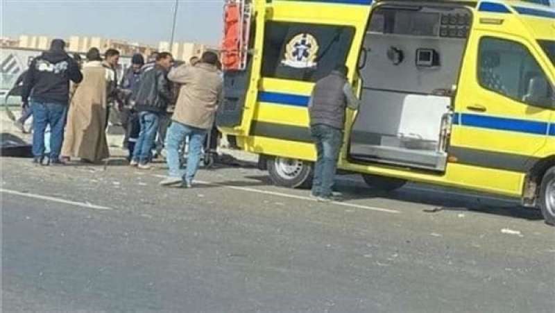 إصابة 8 عمال بجروح وكدمات فى انقلاب سيارة ربع نقل بالمنيا