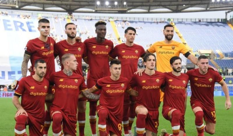 روما يتأهل لنصف نهائي الدوري الأوروبي بعد مباراة ماراثونية مع فينورد