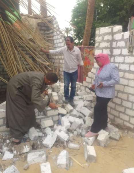 إزالة 29 حالة تعد بالبناء المخالف والعشوائي بمراكز وقري محافظة المنيا