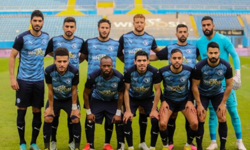 بعثة فريق بيراميدز تغادر القاهرة لخوض مباراة السوبر المصري