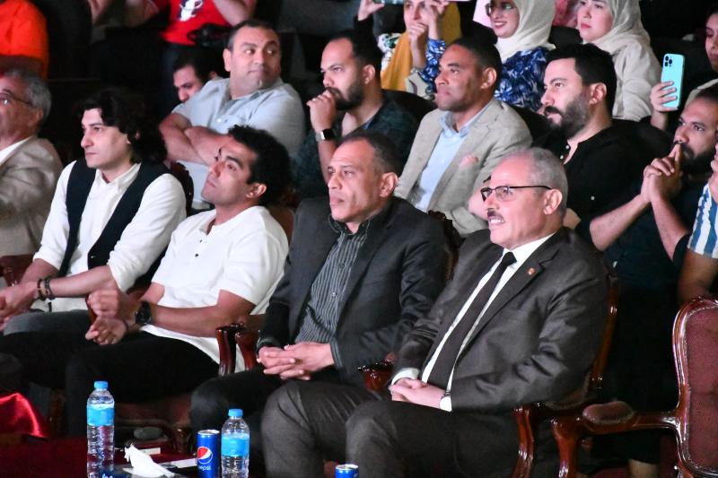 ●رئيس جامعة قناة السويس يشهد انطلاق فاعليات مهرجان” المسرح ”