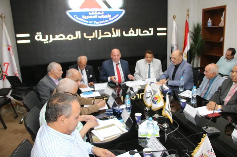 بالصور.. انطلاق اجتماع تحالف الأحزاب المصرية لمناقشة الاستعداد لجلسات الحوار الوطنى