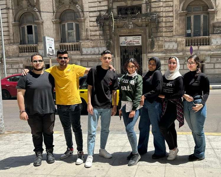 طلاب قسم الصحافة بمعهد الإسكندرية العالي للإعلام يطلقون مشروع تخرج بإسم”راقودة”