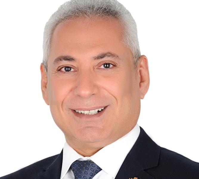 الدكتور عصام فرحات رئيس جامعة المنيا