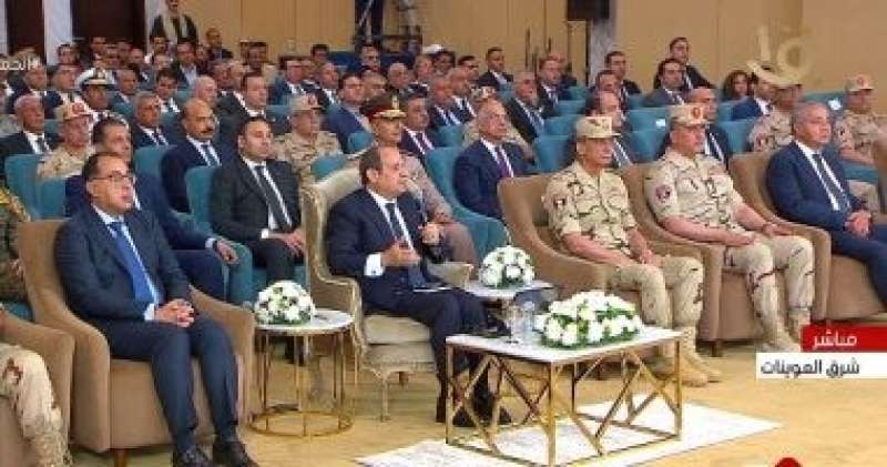 الرئيس السيسي: إنتاج مليون طن قمح من توشكى والعوينات توفر 400 مليون دولار