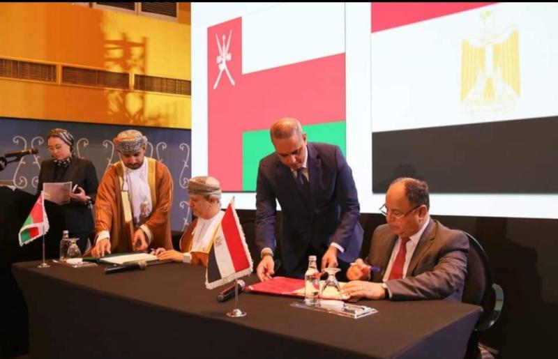 توقيع اتفاق منع الازدواج الضريبي بين مصر وسلطنة عمان