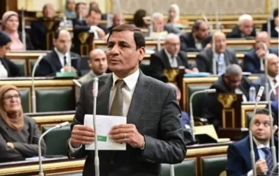 الوفد يُخطر مجلس النواب باختيار محمد عبد العليم داوود رئيسًا لهيئته البرلمانية للحزب