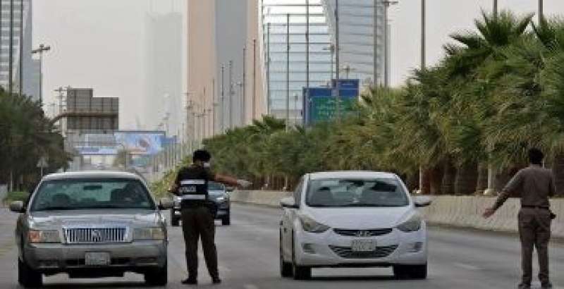 السعودية تحبط تهريب أطنان من المخدرات فى 5 مناطق