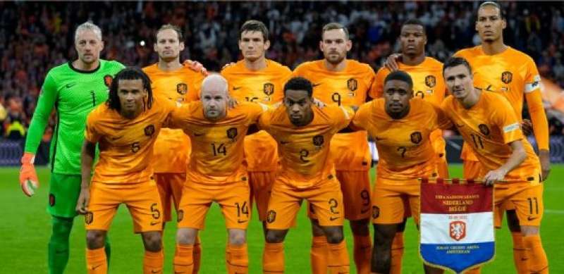 كومان يختار 26 لاعباً فى قائمة هولندا استعداداً لنصف نهائى أمم أوروبا