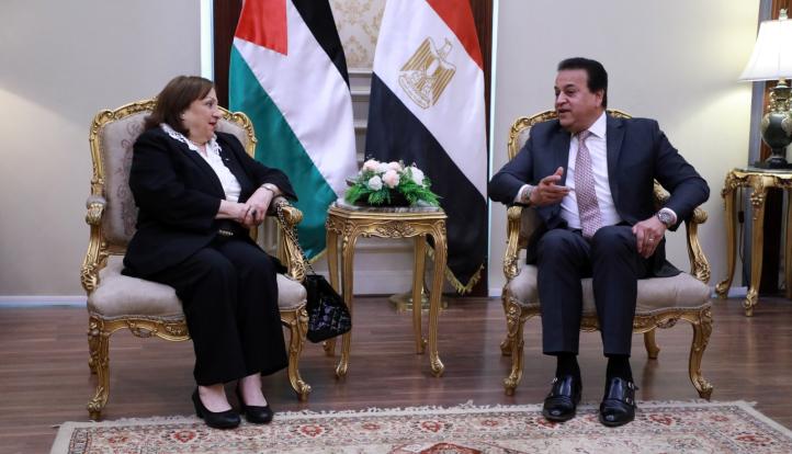 وزير الصحة: خلال لقائة بنظيرتة الفلسطينية..التضامن الكامل مع القطاع الصحي الفلسطيني