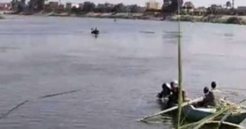 البحث عن جثمان شاب غرق فى مياه النيل أمام قرية المحاميد بحرى بالأقصر