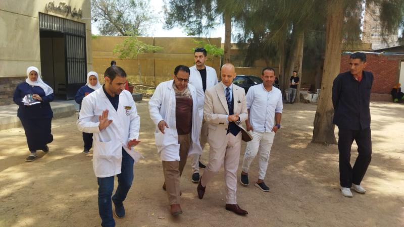 صحة الشرقية :مسعود يتفقد مستشفى حميات الزقازيق