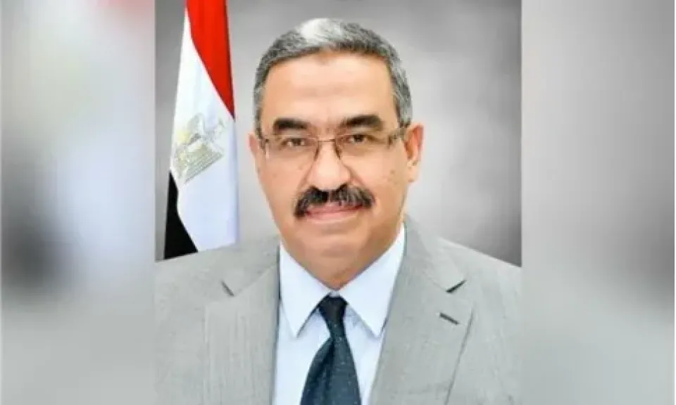 تتقدم مؤسسة موقع وقناة بوابة الدولة الإخبارية بخالص التهاني إلى اللواء محمود أبو عمرة لتجديد الثقة وتكليفه برئاسة المجلس الأعلى للشرطة