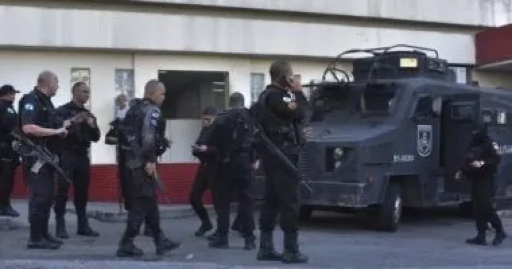 رقص ومحاولة اقتحام من السكان الأصليين فى البرازيل لمؤتمر كوب 30