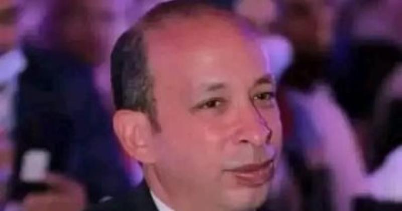 الدكتور حسام صلاح عميد كلية طب قصر العينى