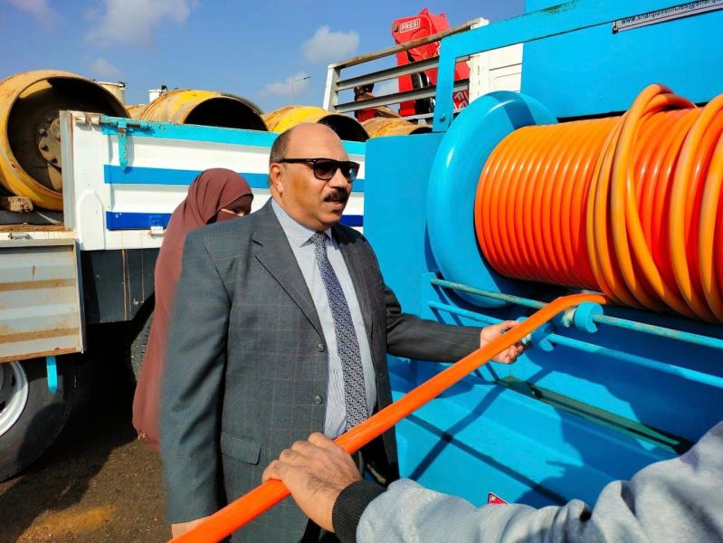 اللواء عبد الحميد عصمت، رئيس مجلس إدارة شركة مياه الشرب والصرف الصحي بمحافظات القناة