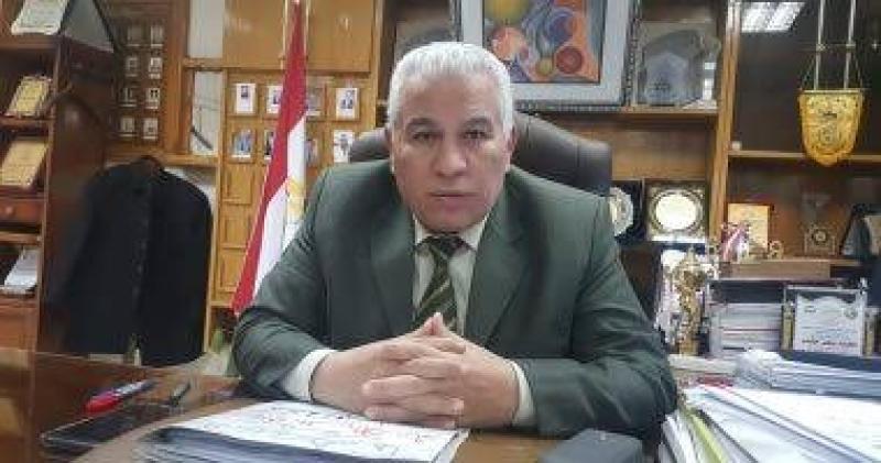 الدكتور  محمد سعد يكتب هل تهتم وزارة التربيه والتعليم بالمبدعين والموهوبين؟